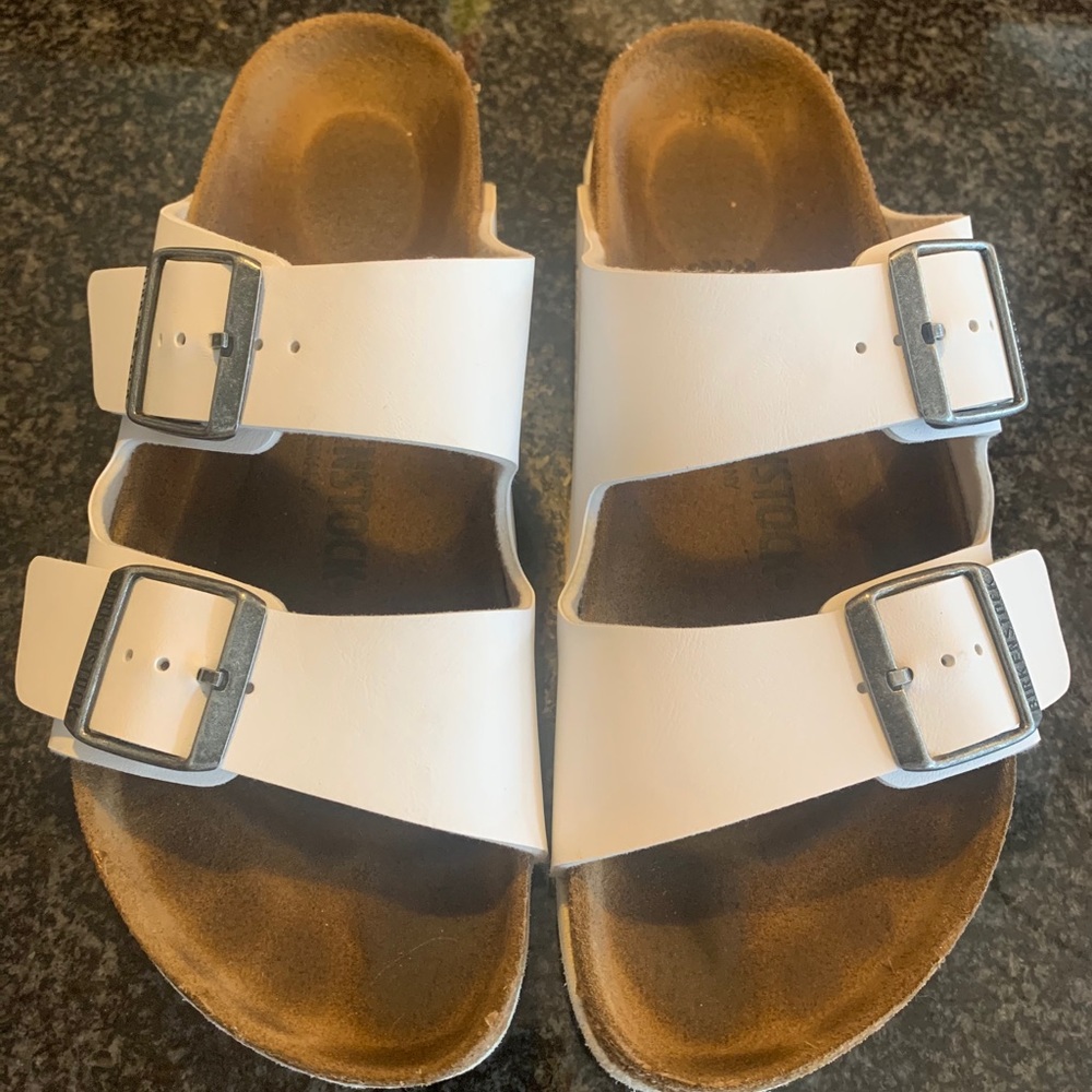 Girls Birkenstock sz 38 (White) Like New